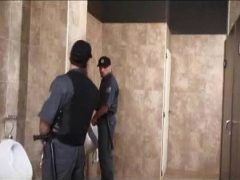 Cháu Trai Bị Bệnh Nên Chú Phải Dùng Tinh Trùng Làm Thuốc Bổ