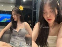 Clip Sex Sinh Viên Việt Nam Em Kính Cận Vú Bự Thích Đụ Cười Tít Mắt