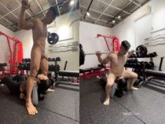 Phim Hồng Kông Hay Tập Gym Nâng Tạ Cặc Thì Được Em Bú Mút