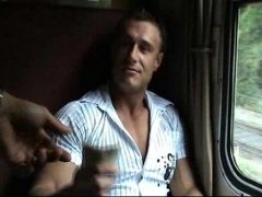 Em Trai Ngoan Thích Nướng Củ Khoai Trong Miệng Anh Trai