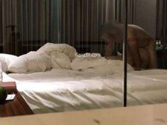 Thầy Hiệu Trưởng Cùng Với Cô Giáo Làm Tình Trong Sung Sướng